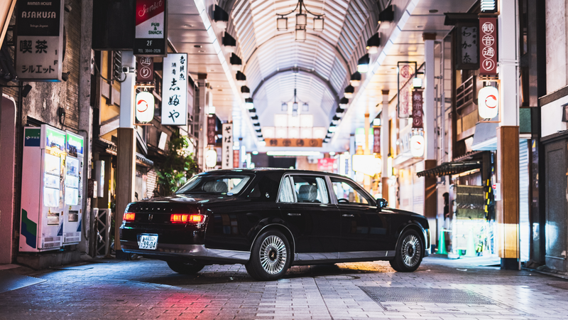 Illustration for article titled The Most Interesting Car Toyota Makes Is Too Luxurious for America